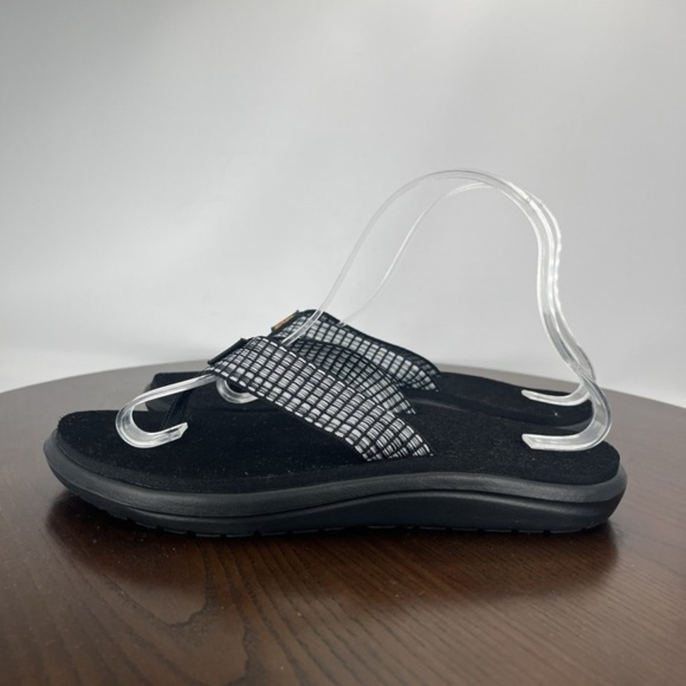 Teva Voya Sandal Women's 8 White Black Slip On Thong Flip Flop Casual‎ 1019040